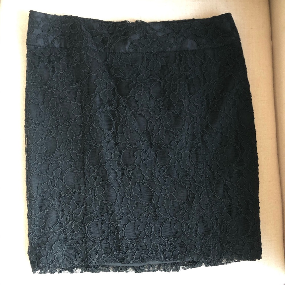 Lace Mini Skirt